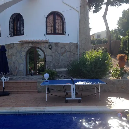 With 4 Bedrooms In Javea, With Private Pool, Enclosed Garden And Villa *