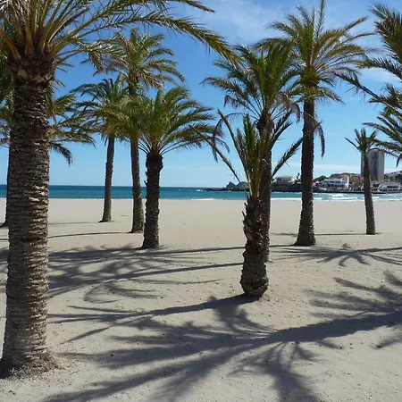 With 4 Bedrooms In Javea, With Private Pool, Enclosed Garden And Villa Jávea